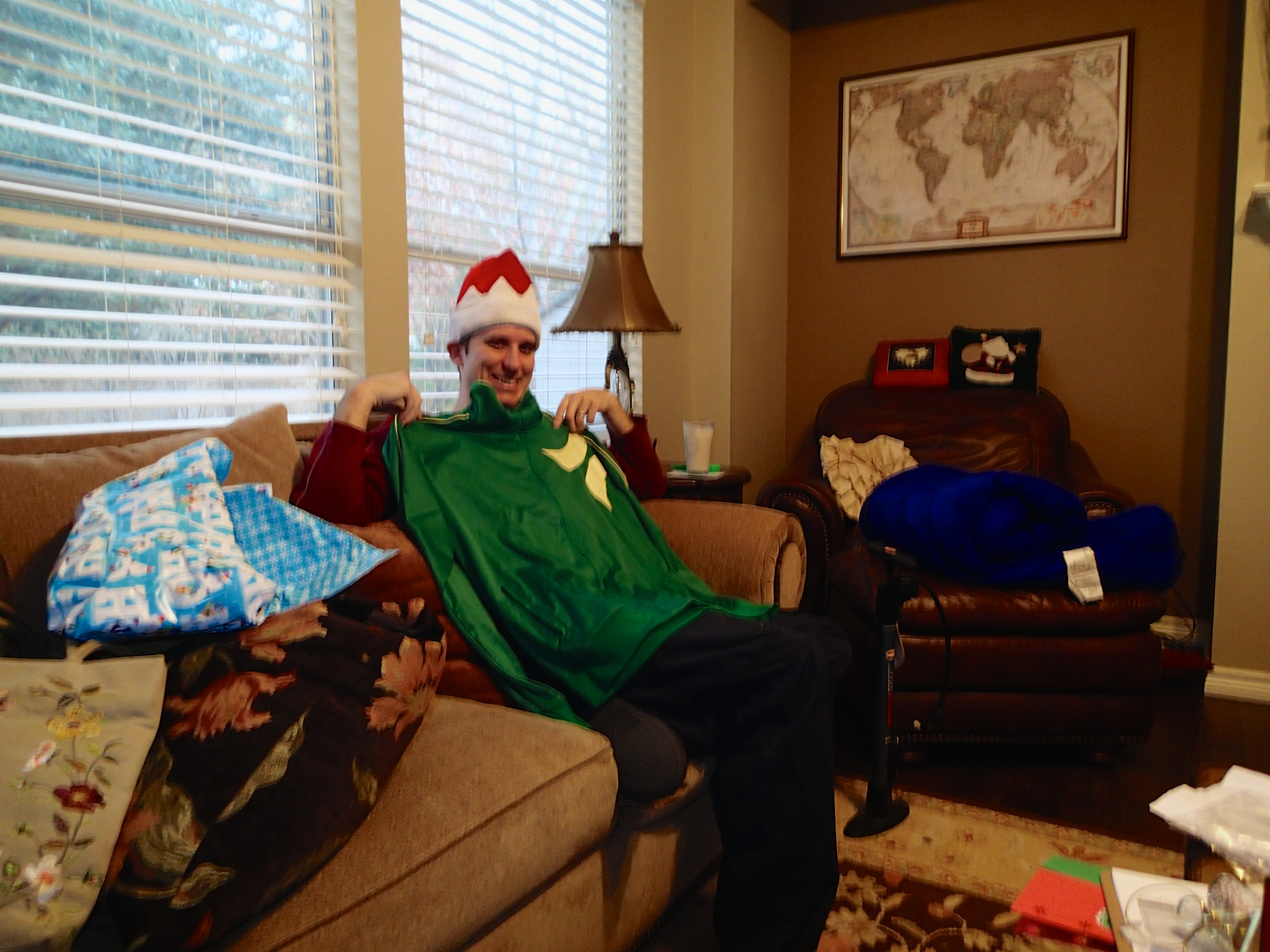 2012-12-25 05 Christmas Morning at J&H.jpg